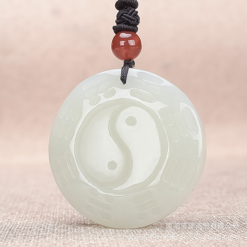 直播爆款 天然和田玉太极八卦玉坠吊坠青白玉石项链玉佩挂件
