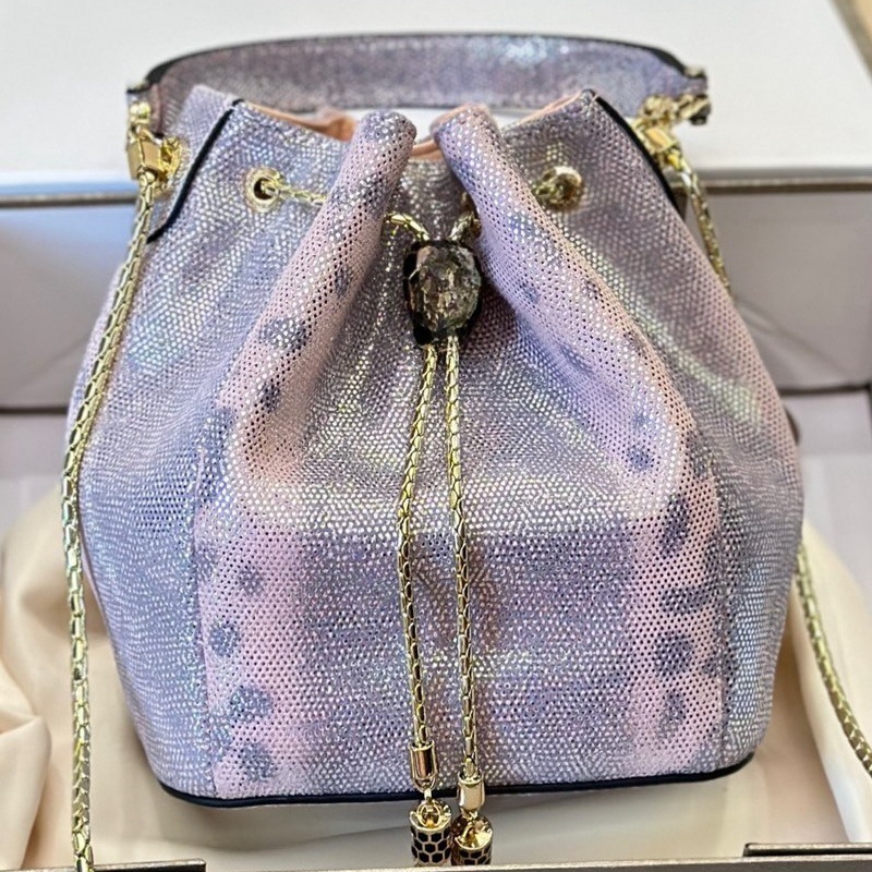 牛皮水蛇皮纹水桶包手提包包2024新款时尚单肩包斜挎包女包b715