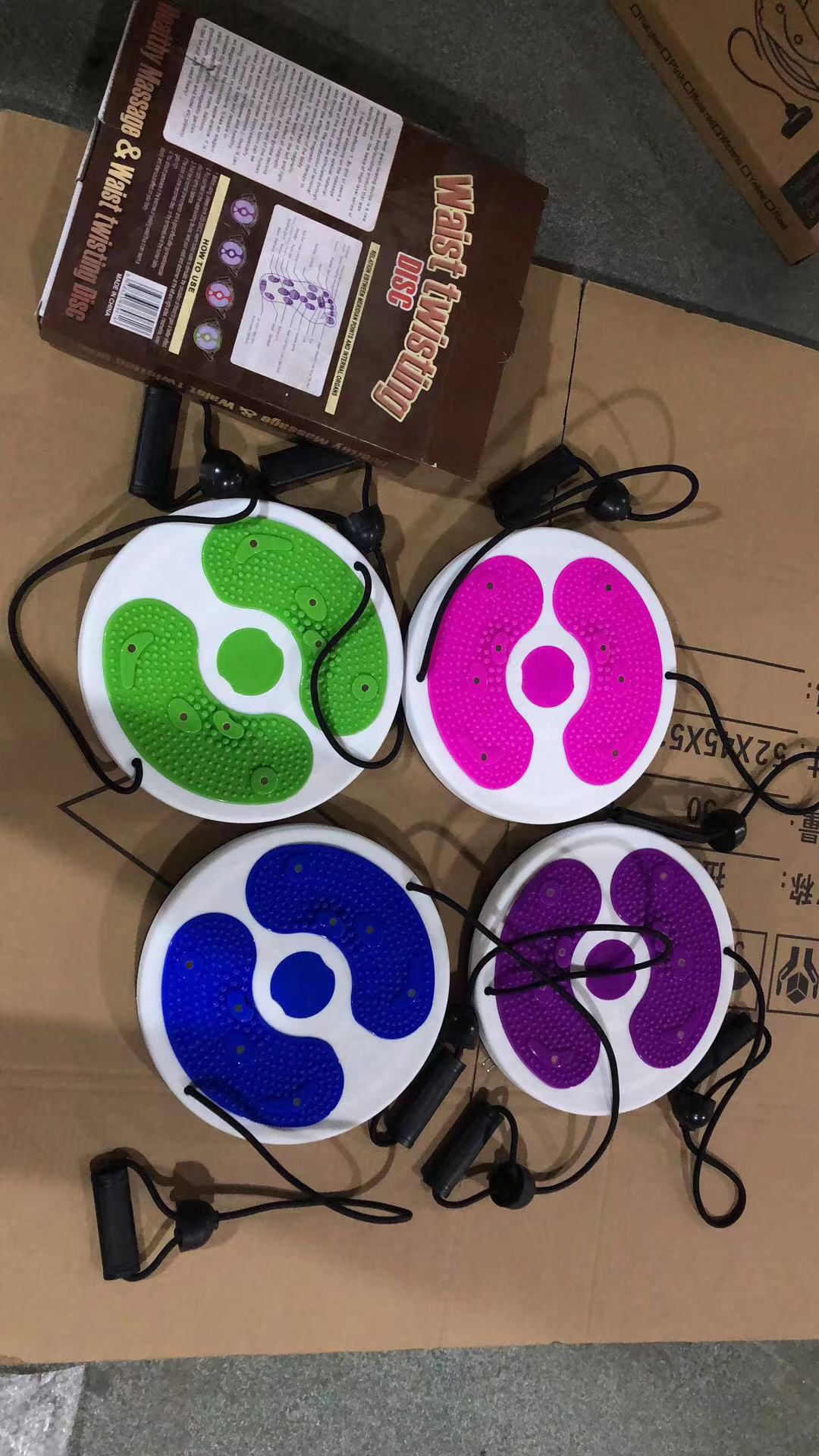 厂家直销扭腰盘带拉绳健腹器室内家用塑身按摩瘦腰器