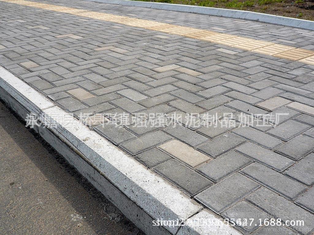 混凝土荷兰砖 面包砖 透水砖 广场砖 园林市政路面砖 人行道板砖-报价