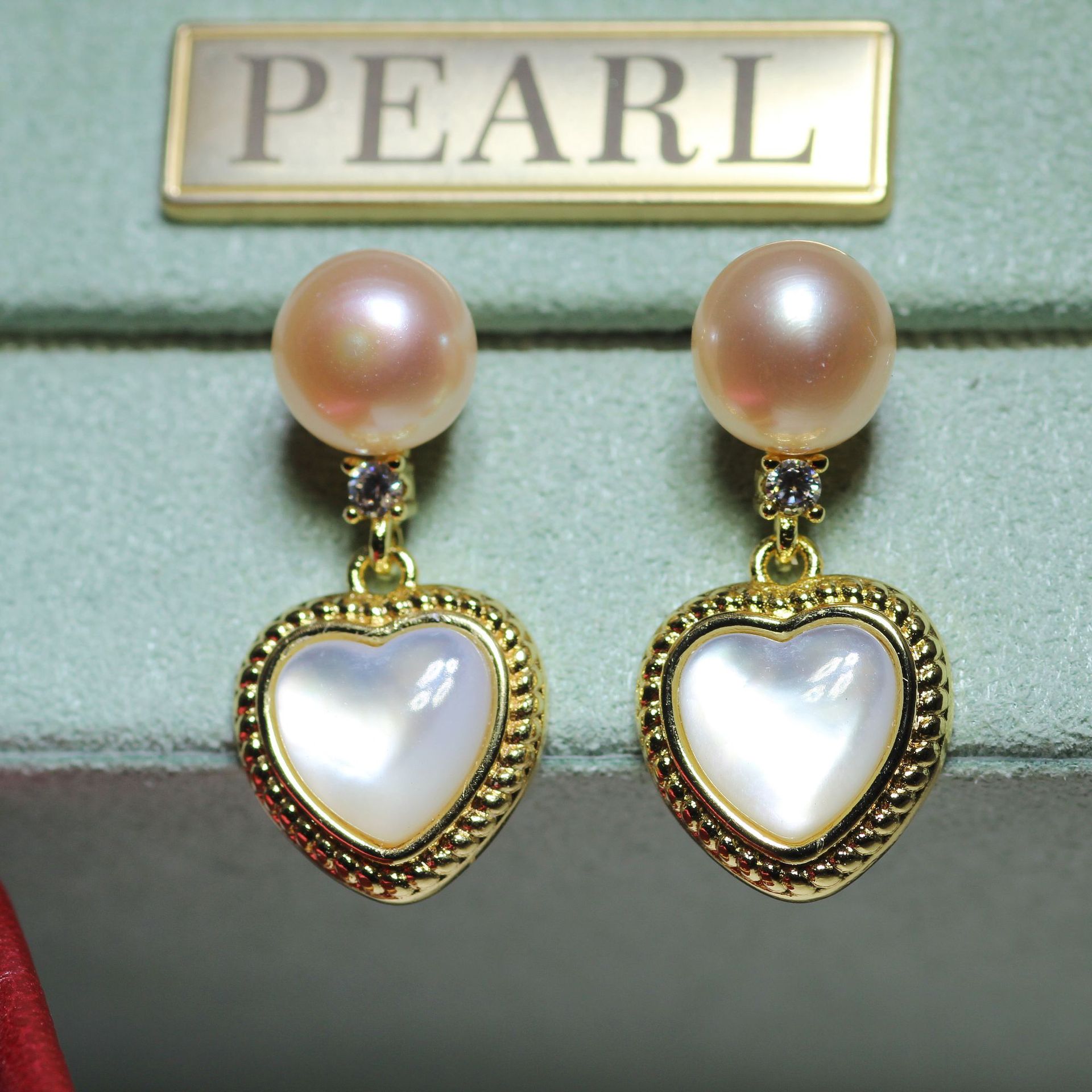 s925银针淡水珍珠爱心贝母珍珠耳钉 珍珠耳钉耳饰复古时尚爱心批