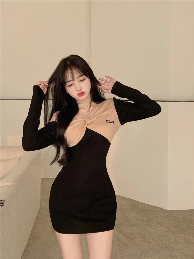 御姐禁欲系露香肩蝴蝶结连衣裙长袖包臀短裙纯欲辣妹穿搭