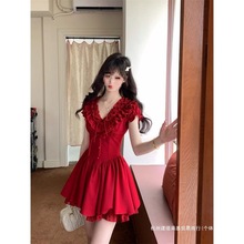 缪斯印记 法式浪漫重工蕾丝花边纯欲收腰红色蓬蓬连衣裙夏季新款
