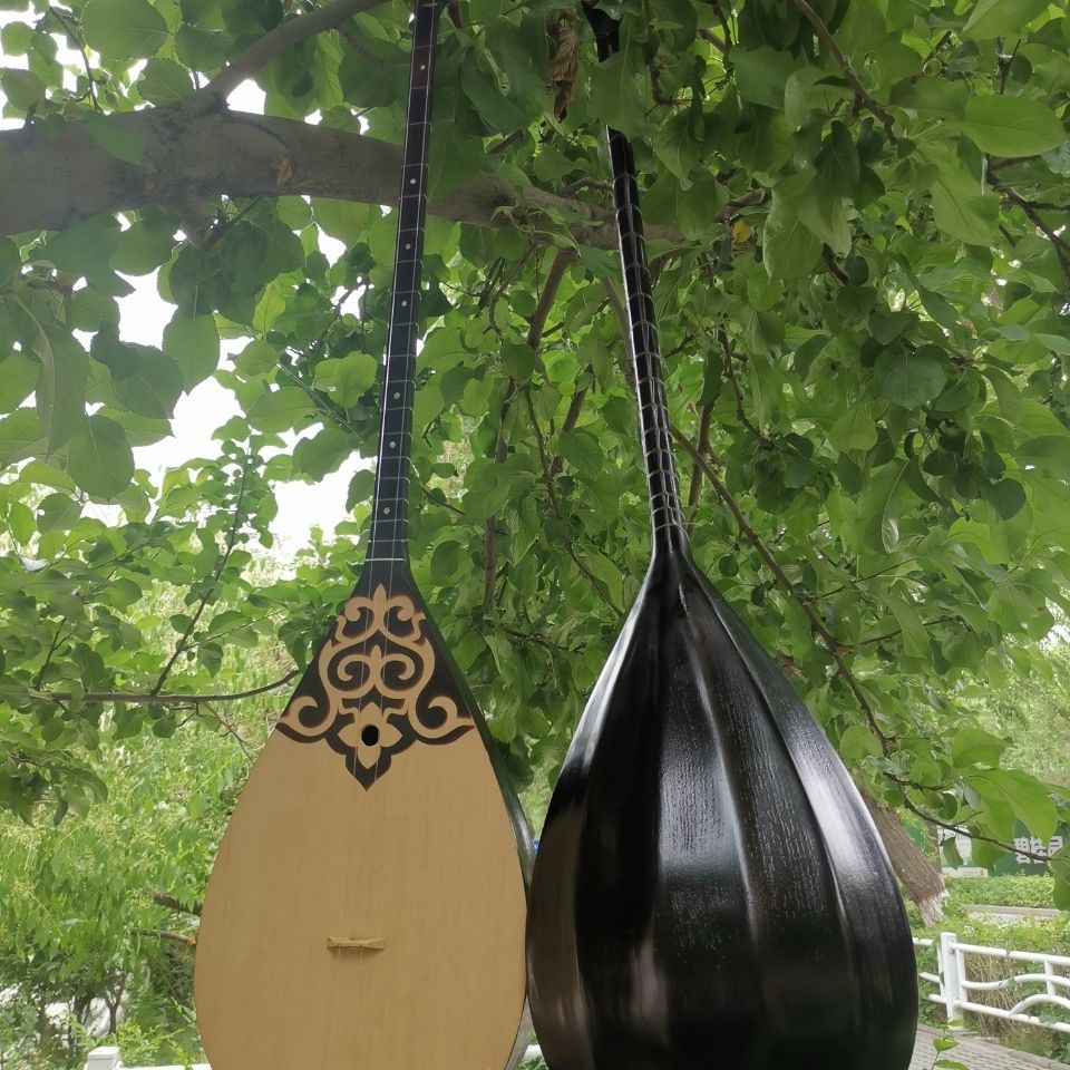 哈萨克民族冬不拉乐器 新疆各地国内都可以发邮政包邮