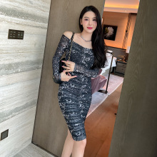 2023早秋新品欧美女装性感一字领露肩修身褶皱包臀豹纹连衣裙9467