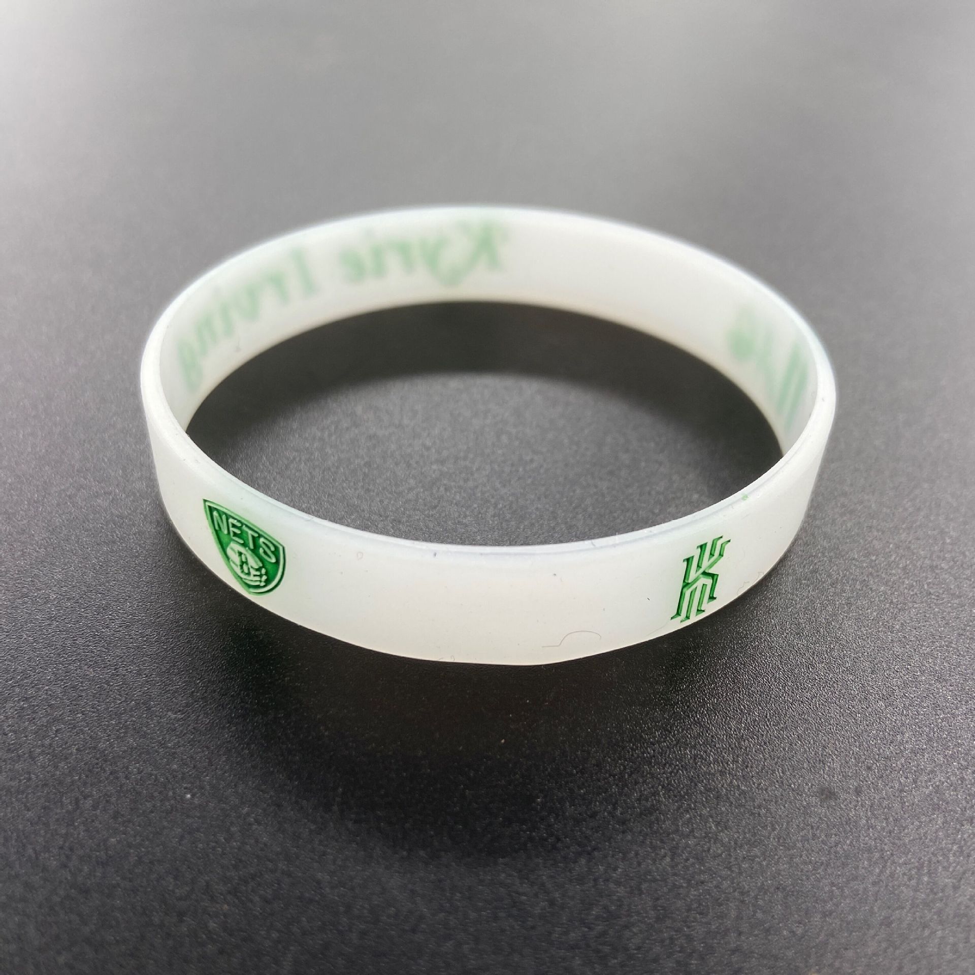 现货夜光篮球手环詹姆斯欧文杜兰特库里哈登nba透白色荧光手环