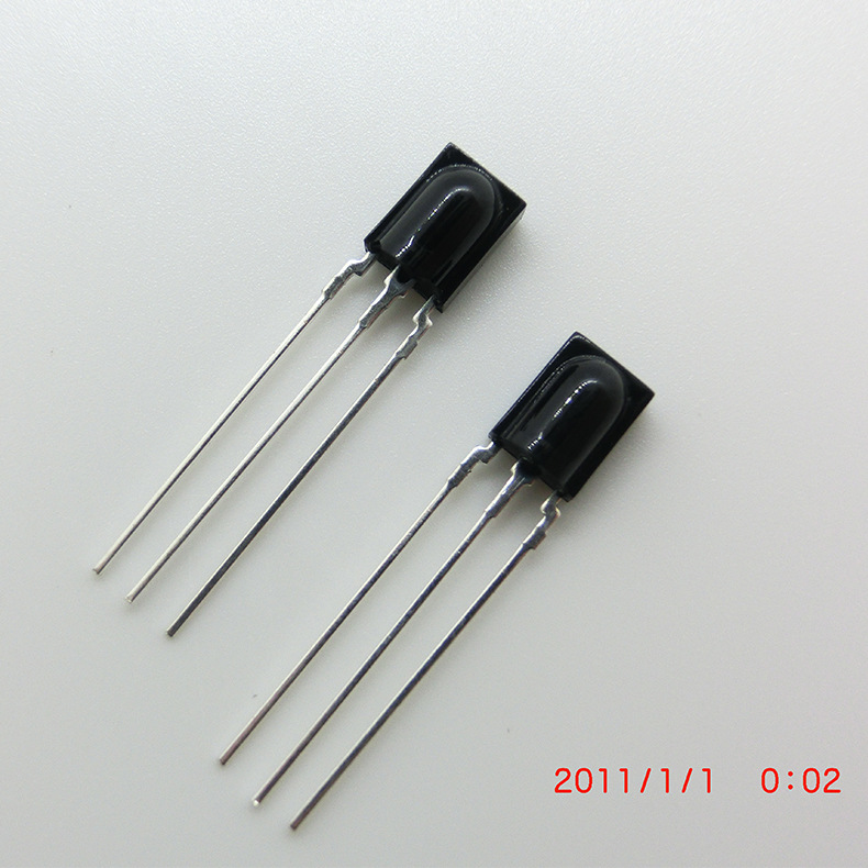 供应空调红外光电接收头 带铁壳红外线接收头 低音炮贴片接收头