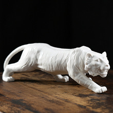老虎摆件陶瓷动物白虎家居工艺品招财客厅办公室装饰摆设