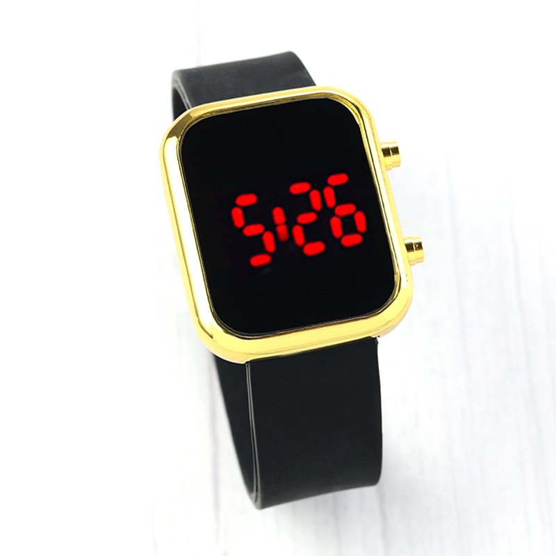 跨境新款硅胶按键电子手表男士时尚潮流电子 led学生手表批发