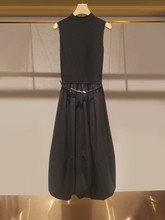 卓雅爱薇2023夏新款法式高级感无袖背心收腰长裙假两件气质连衣裙