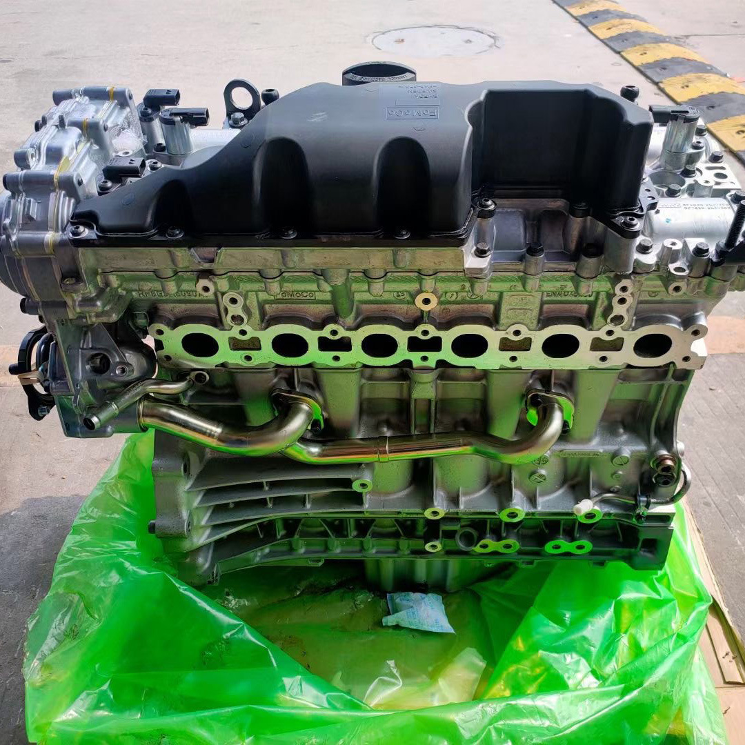 适用于路虎揽胜缸盖 神二 神行者中缸 2.0t 2.5 2.2 3.2 发动机