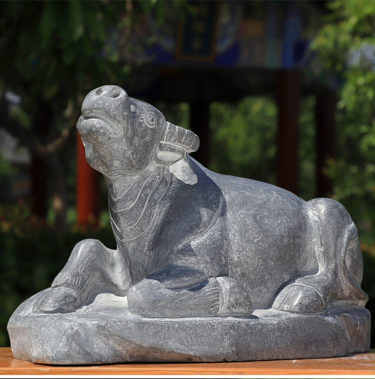 石雕水牛青石卧牛摆件 汉白玉石卧牛摆件 景区展示仿古石卧牛摆件