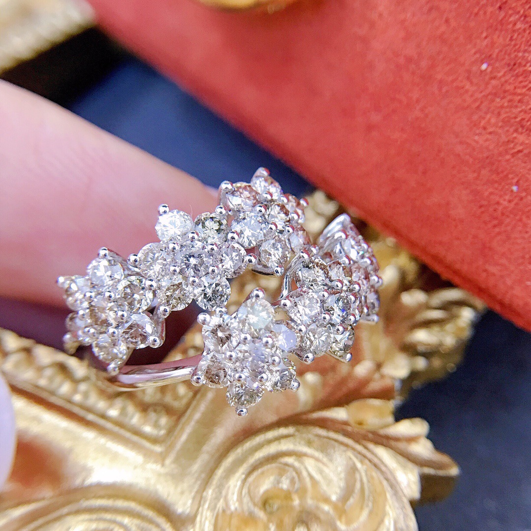 时尚潮流款18k金钻石戒指-阿里巴巴