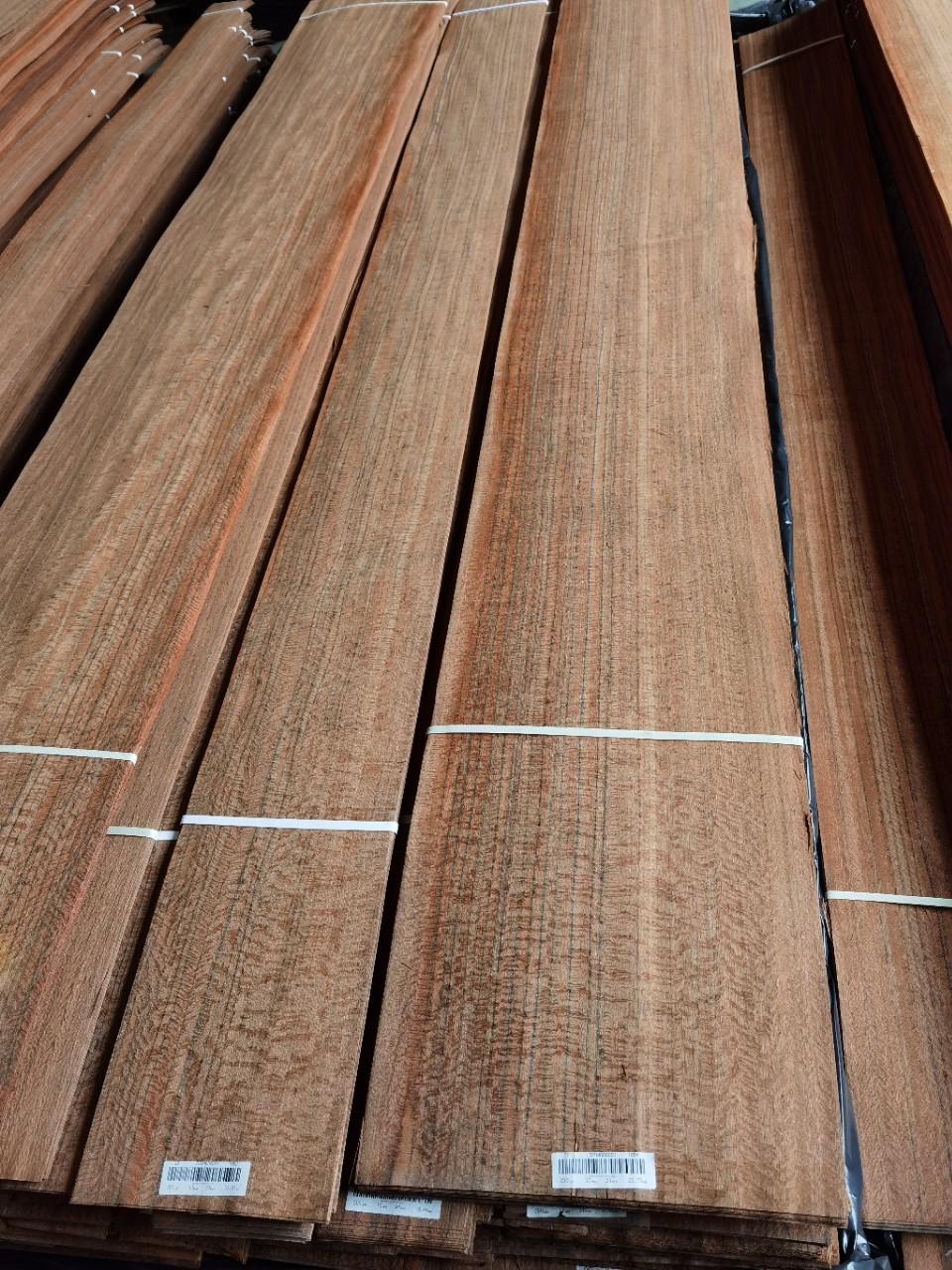 第伦桃老虎木大尼斯点可染色可配套做规格无纺布木皮包覆木皮