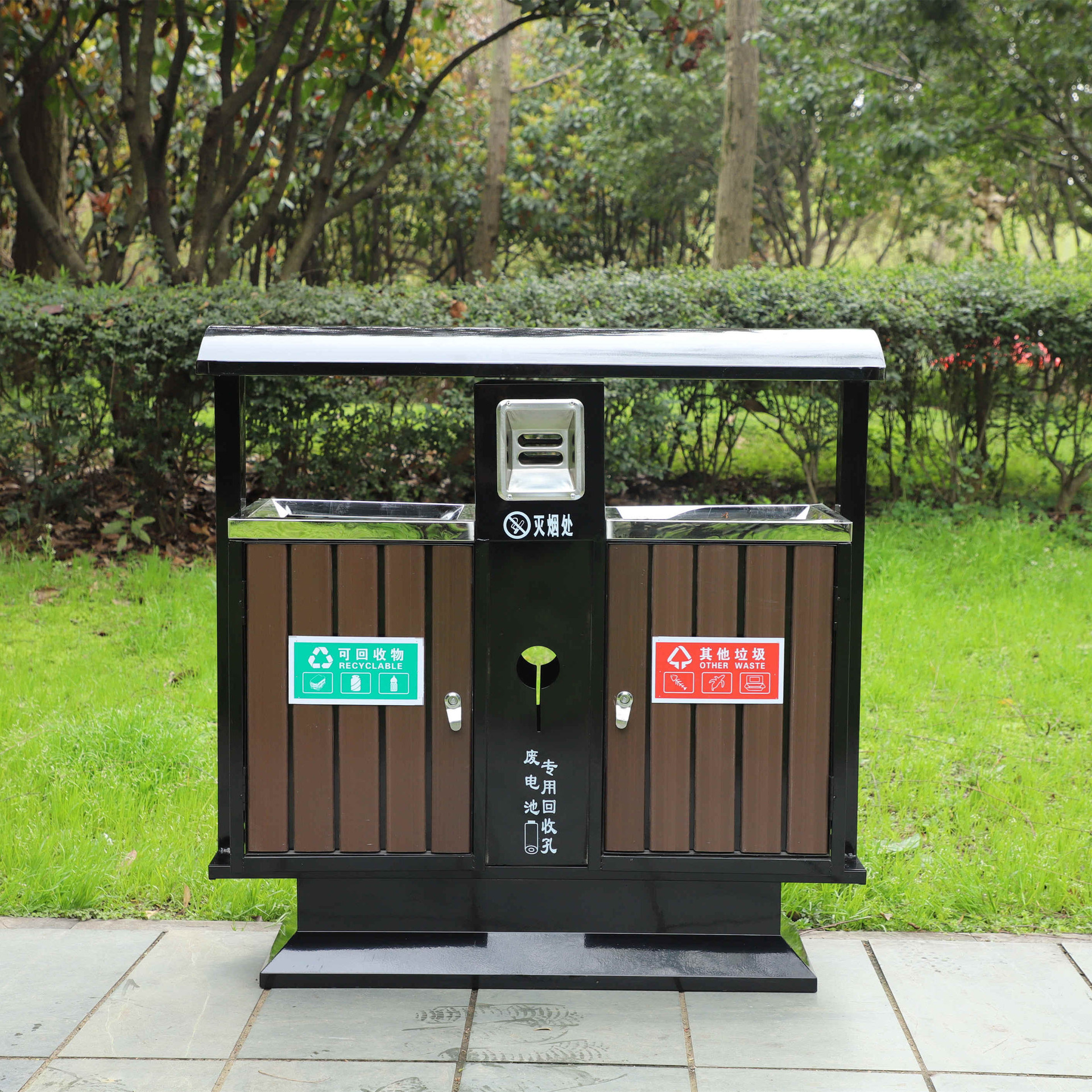 环卫果皮垃圾箱户外仿木纹垃圾分类箱小区景区公园金属垃圾桶批发