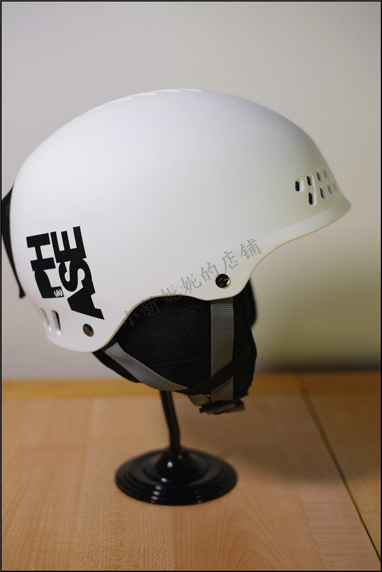 bern watts baker macon 滑雪 极限运动头盔 2122亚洲款新款