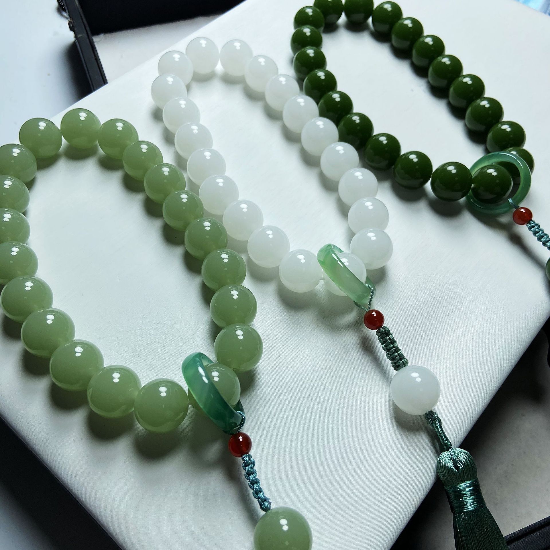 厂家批发外蒙料仿碧玉手串男款玉珠手链圆珠手链手持支持代发