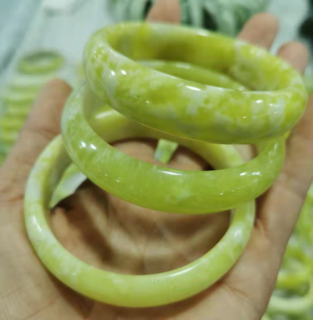 辽宁岫玉手镯黄金玉手镯玉石手镯扁条女款时尚手镯