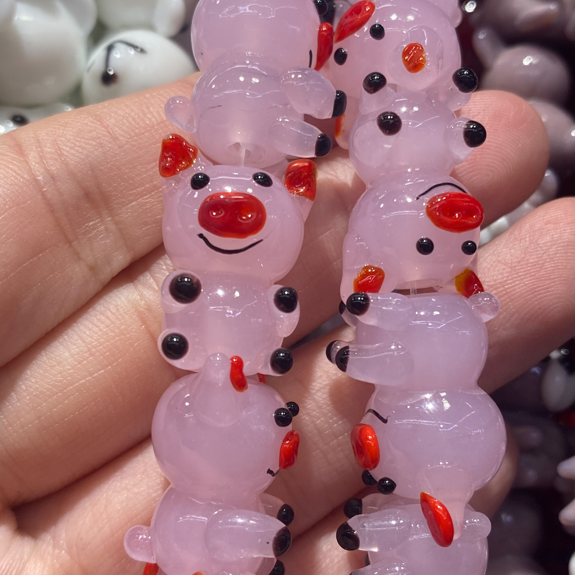 23*15mm可爱小猪抖音同款手工琉璃串珠散珠diy耳环项链手链配件