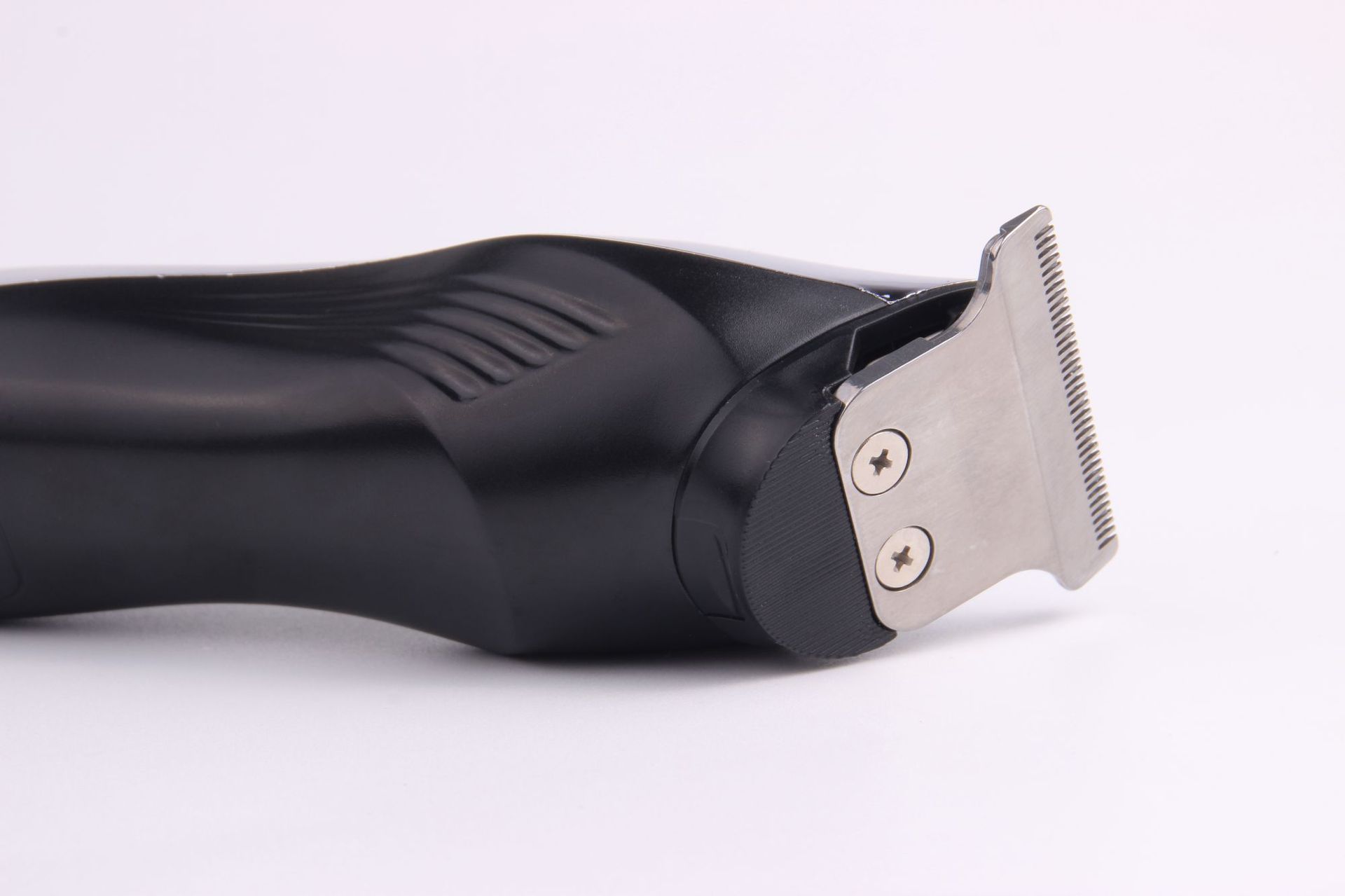 geemy6613电推子理发器家用跨境电商供货电推剪出口带显示推剪