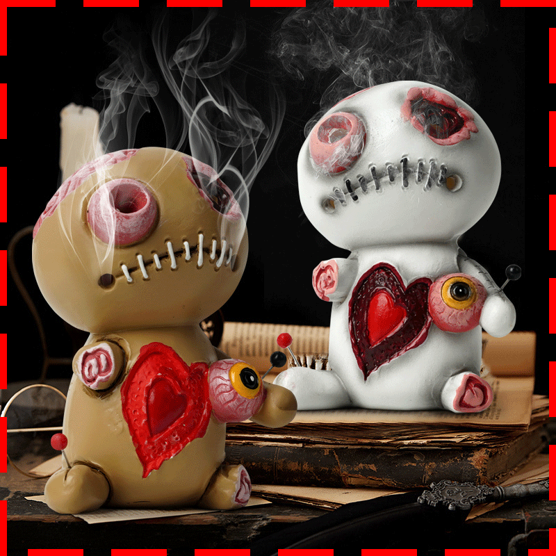 万圣节新款诅咒娃娃可喷雾摆件巫毒娃娃家居熏香装饰品树脂工艺品
