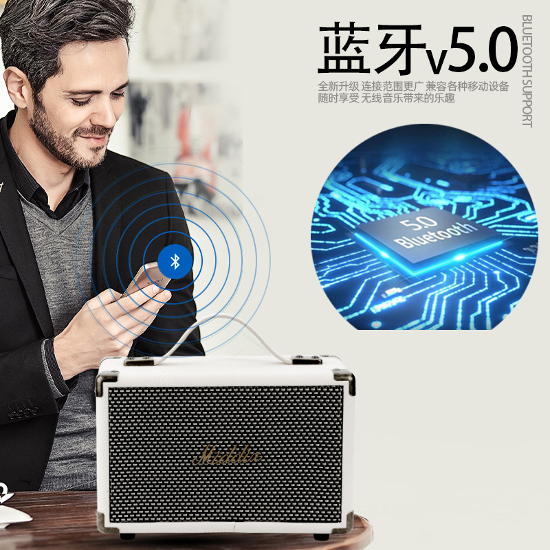 Retro Bluetooth Speaker Portable Retro Outdoor Subwoofer Karaoke Audio Wooden Speaker Wholesale