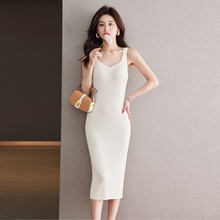 白色吊带连衣裙女装2023夏季新款小个子法式修身气质冰丝针织长裙