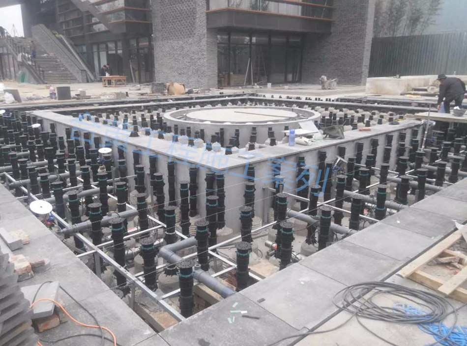 万能支撑器水景石材成品高度木塑龙骨架喷泉承重防腐架空可调节杆