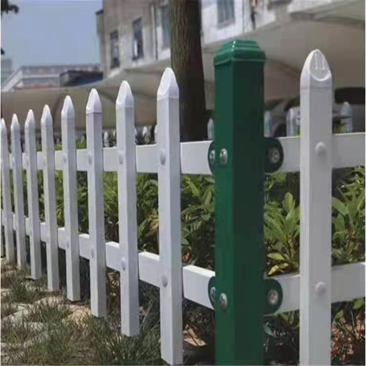 厂家定制公园绿化隔离防护围栏 花池花园篱笆PVC草坪护栏