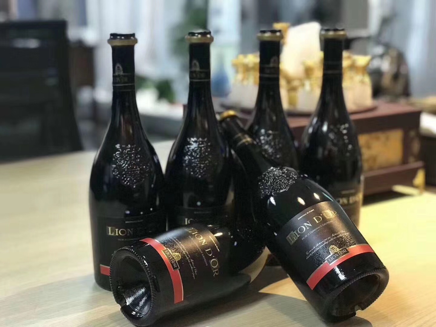 法国狂狮干红葡萄酒干红葡萄酒