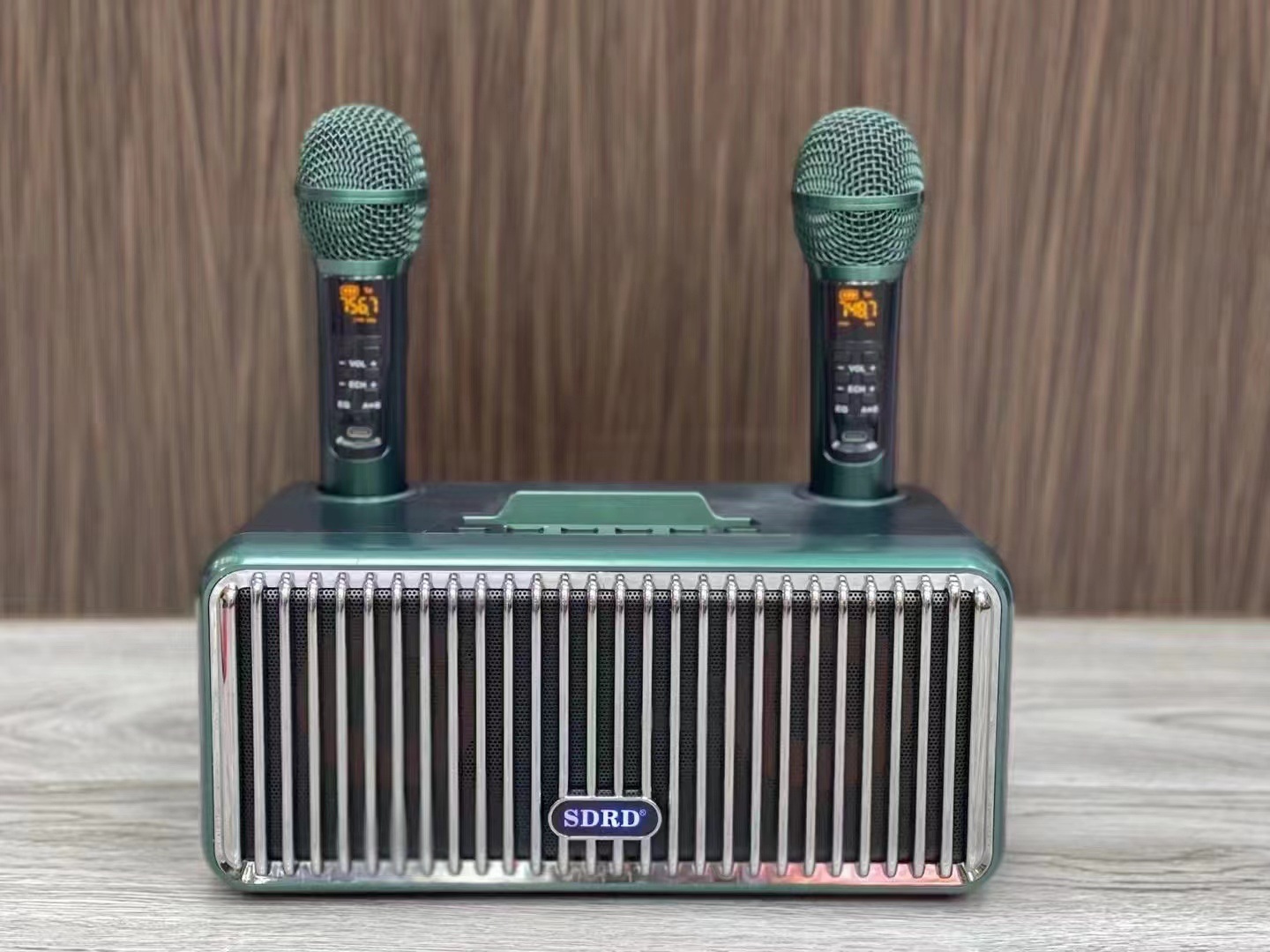 sd319家庭ktv无线麦克风蓝牙音响一体机支持k歌无线录音连接电视