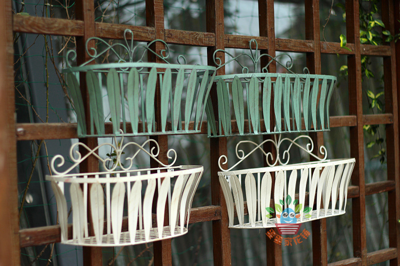 包邮 欧式铁艺壁挂花篮 阳台挂篮花架 花园庭院装饰摆件花框