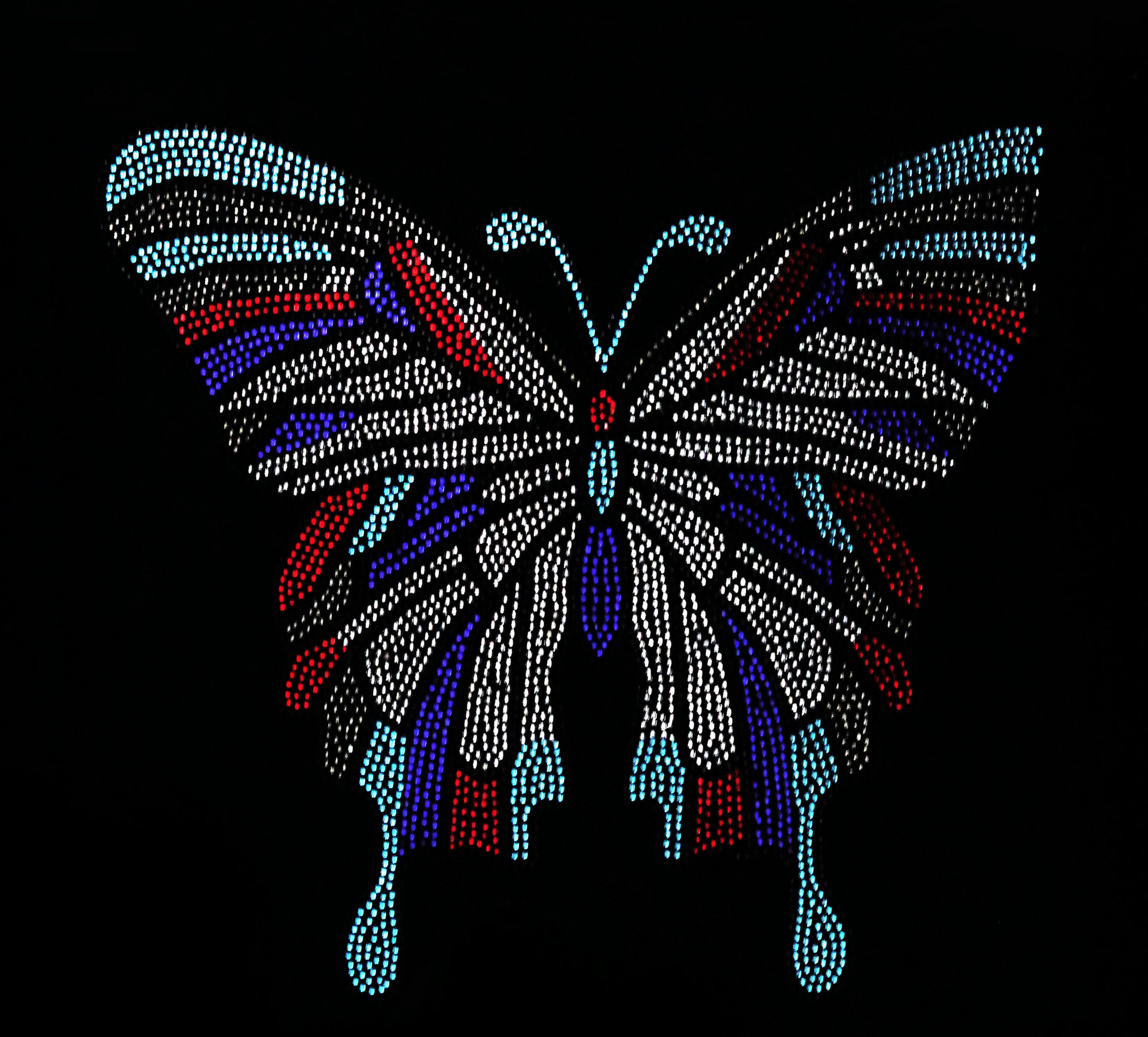 厂家定制镭射打标背胶烫钻烫画 水钻烫钻定做水晶字母潮牌烫钻图