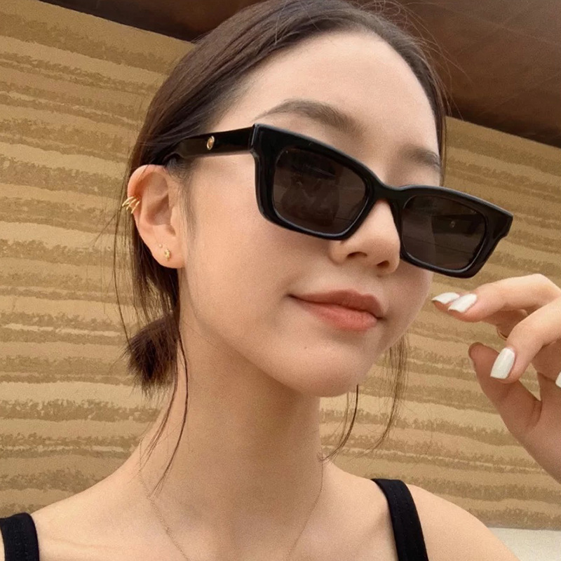 gm墨镜女潮高级2020新款潮网红复古太阳镜街拍时尚凹造型搞怪小脸