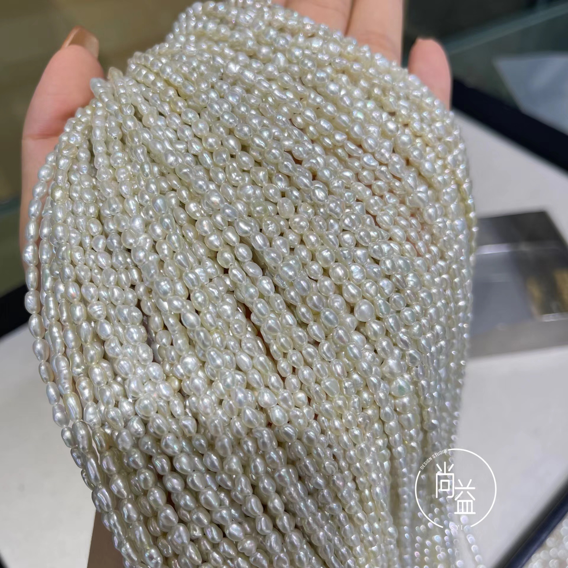 巴洛克项链2-3mm小米粒天然海水巴洛克珍珠项链锁骨链diy批发