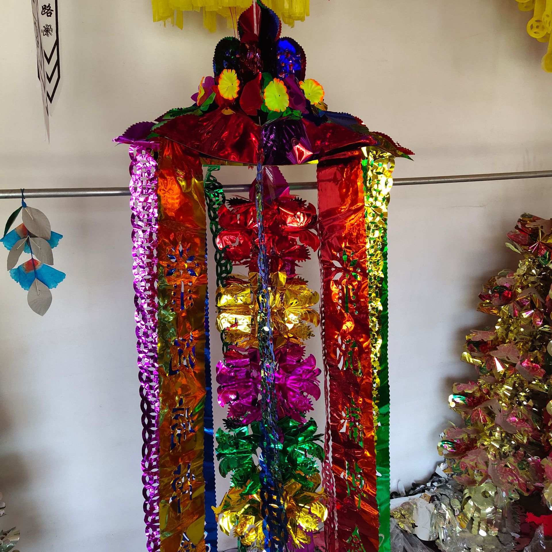 厂家供应引魂幡 亮幡 纸幡 布幡 幡条 铜钱串 硕品殡葬用品批发