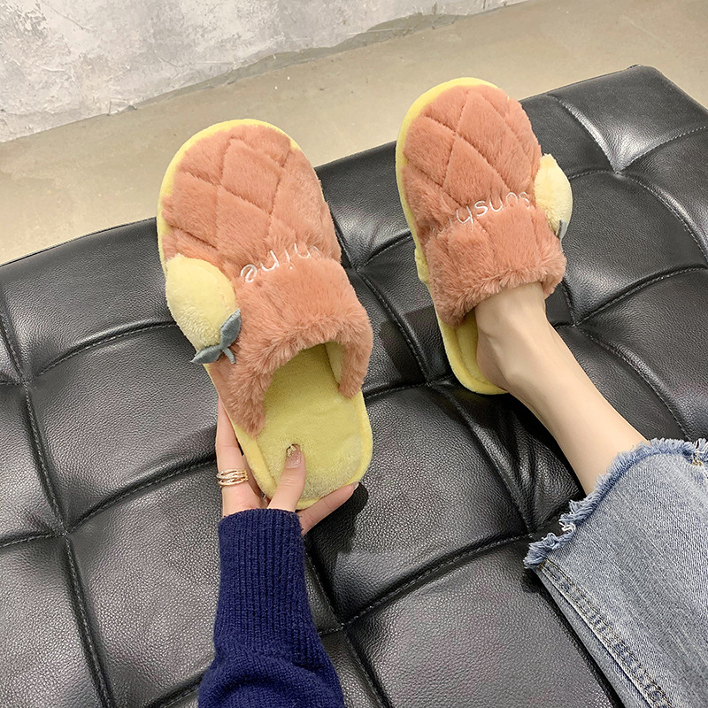 New Cotton Slippers Women Couple Cute Home Warm Non Slip Cotton Slippers Cotton Slippers Confinement Shoes Winter Fashion Plush Slippers