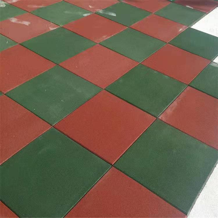 室内外健身房橡胶地垫批发工厂直供幼儿园塑胶地砖游乐场运动地板