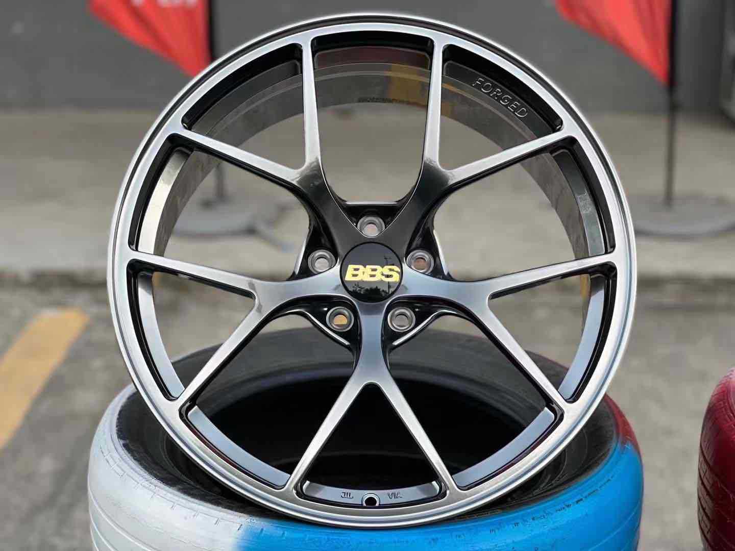 bbs锻造轮毂 适用于s3 c63 m4m3 a5 野马 718 锐志911 ats718