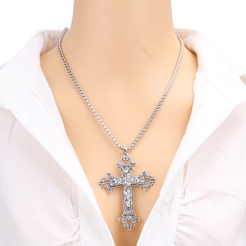 欧美饰品花纹十字架项链 跨境百搭镶钻克罗厚重感吊坠朋克配饰女