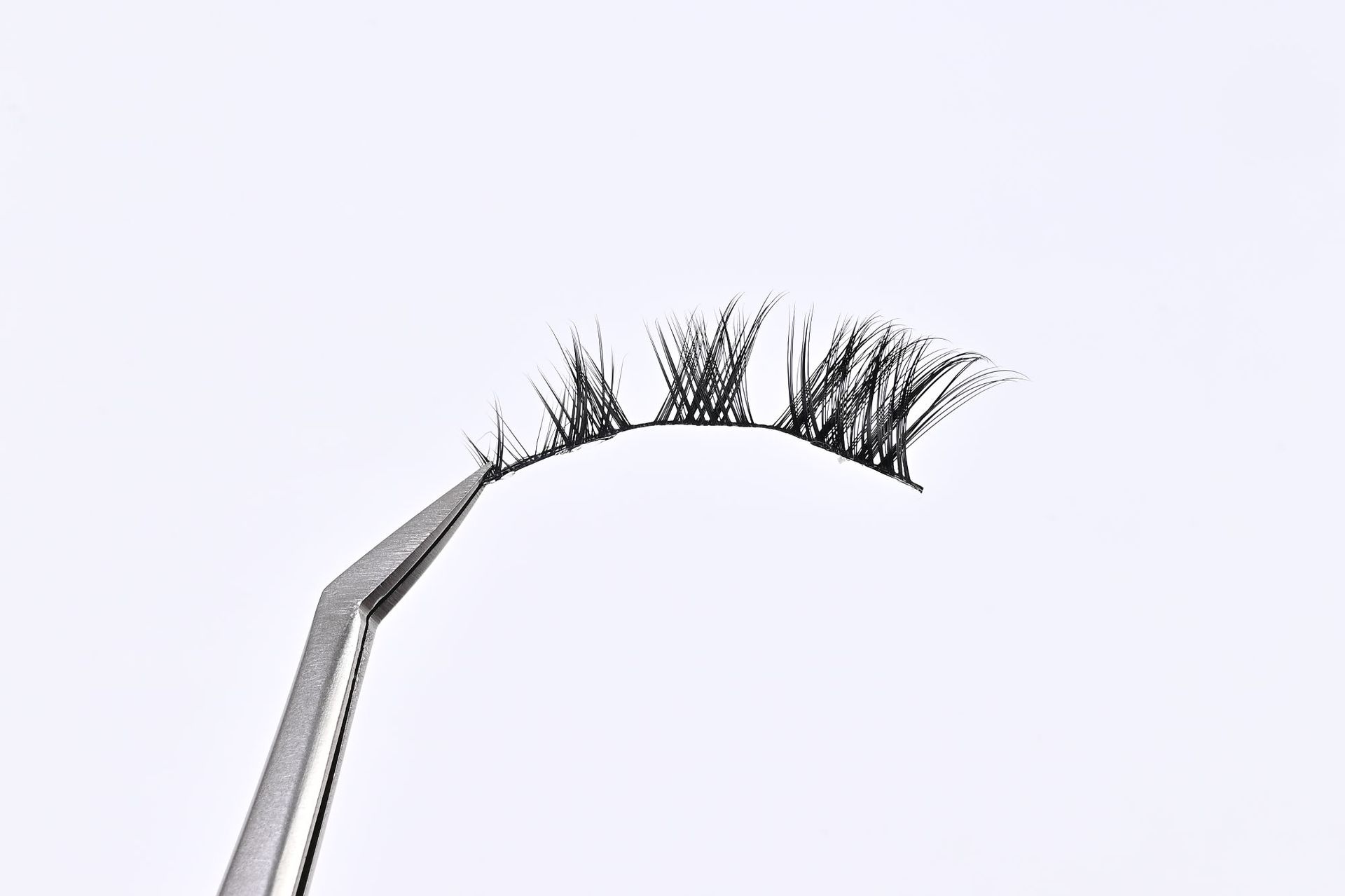Five Pairs of Oblique Flying Fox Eye False Eyelashes One Piece Natural Curling Simulation Oblique Flying Fox False Eyelashes