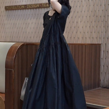 赫本风新品感黑色气质连衣裙时尚新款大码宽松遮肉夏季短袖小黑裙