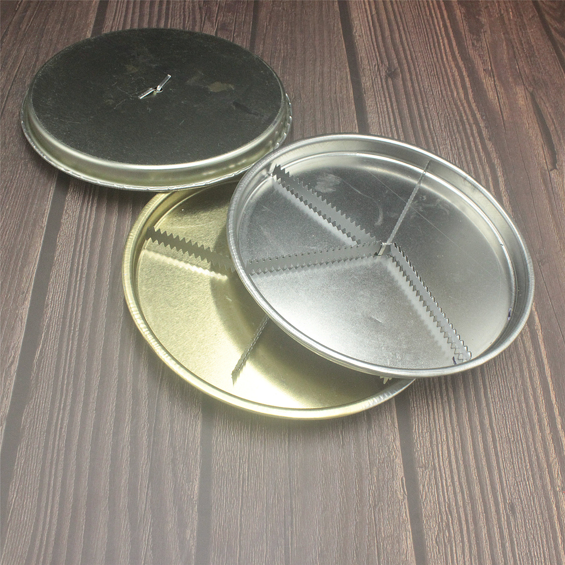 锯齿蚊香盘 蚊香座防火网格蚊香托盘 接灰铁质蚊香盒蚊香支架批发