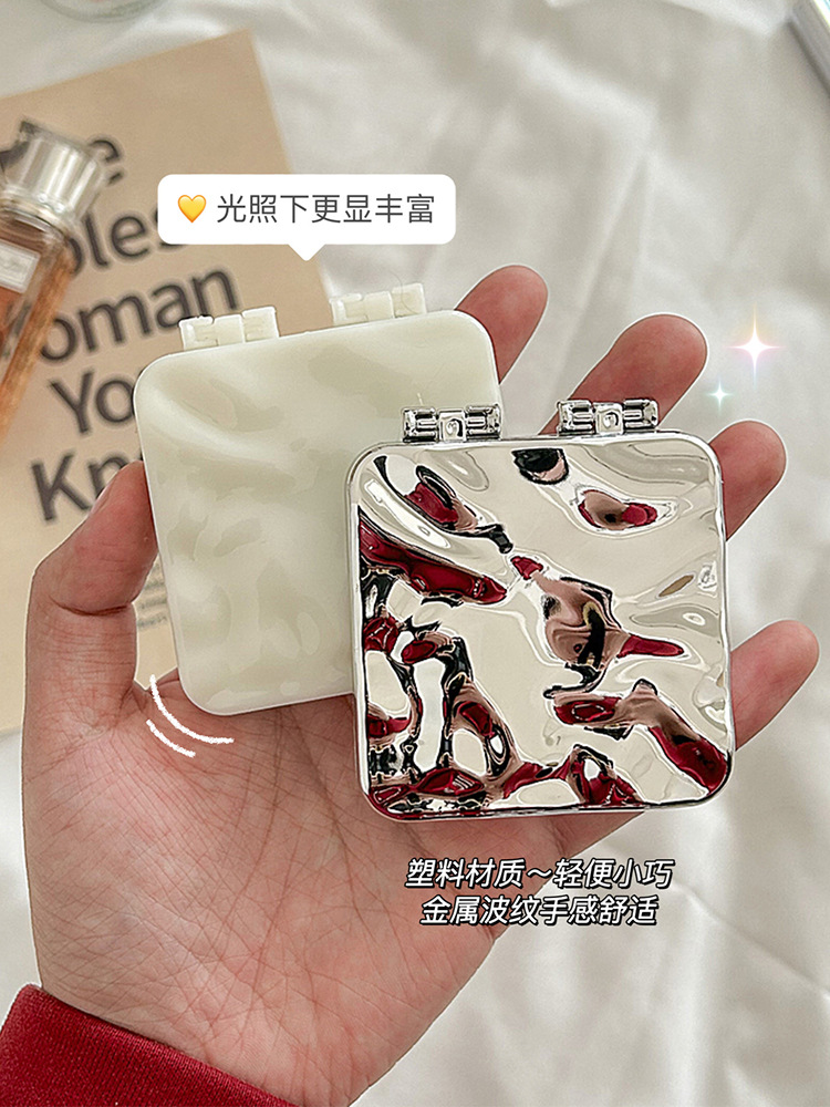简约小镜子女便携随身携带折叠双面镜学生手持迷你补妆化妆镜