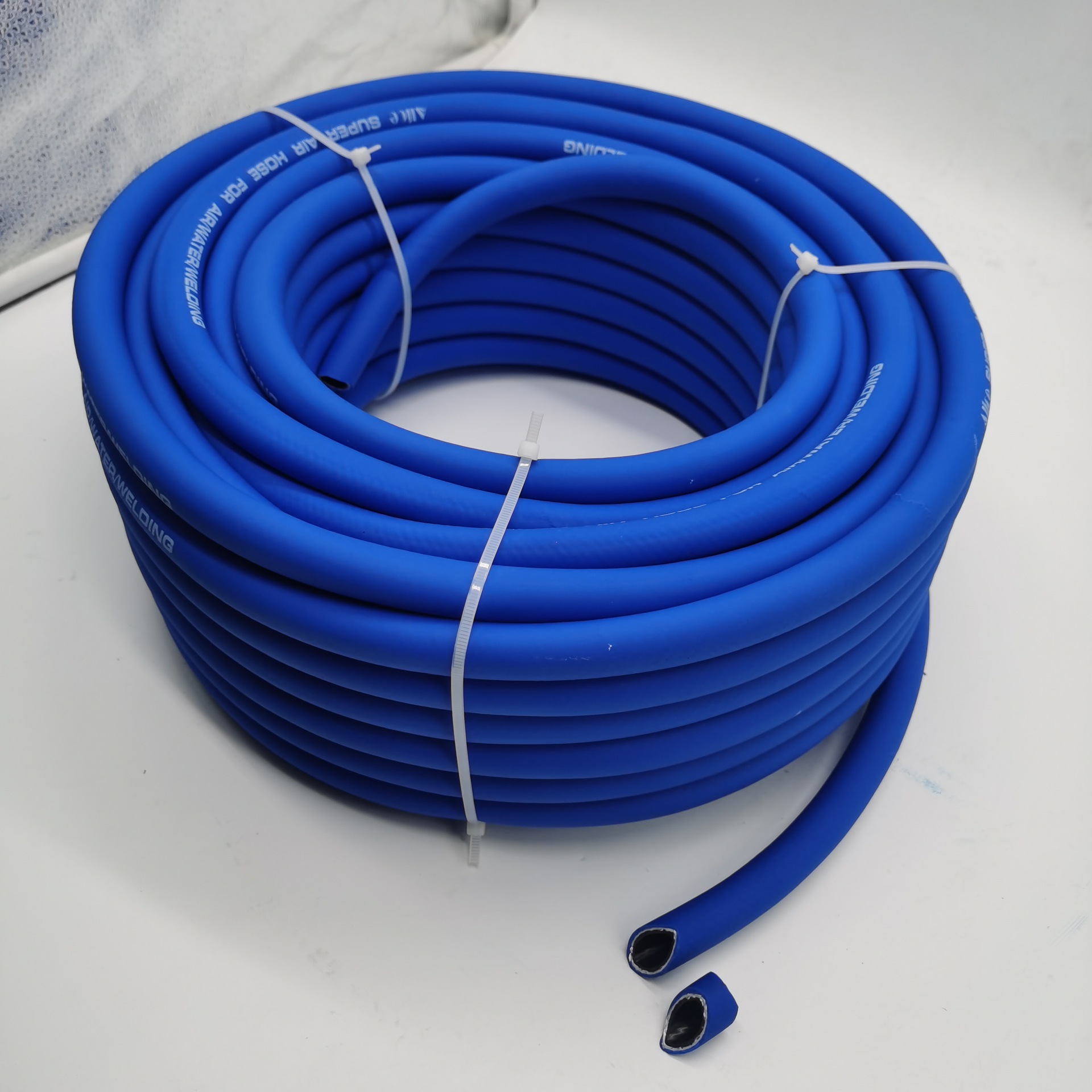 两胶一线橡胶软管氧气管乙炔管高压氧气带造船厂焊接切割用氧气管