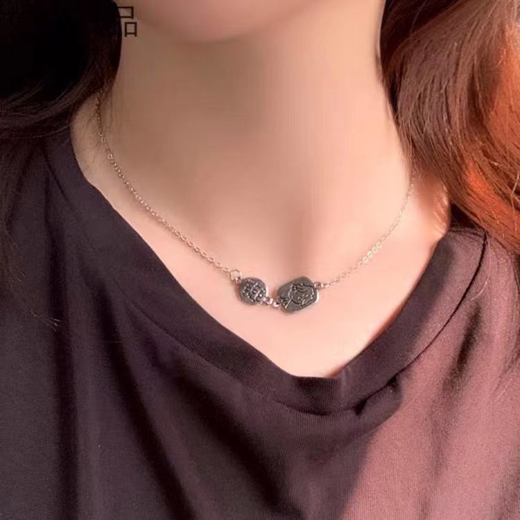 日系ins简约头像项链女复古嘻哈可爱百搭短款锁骨链网红字母吊坠