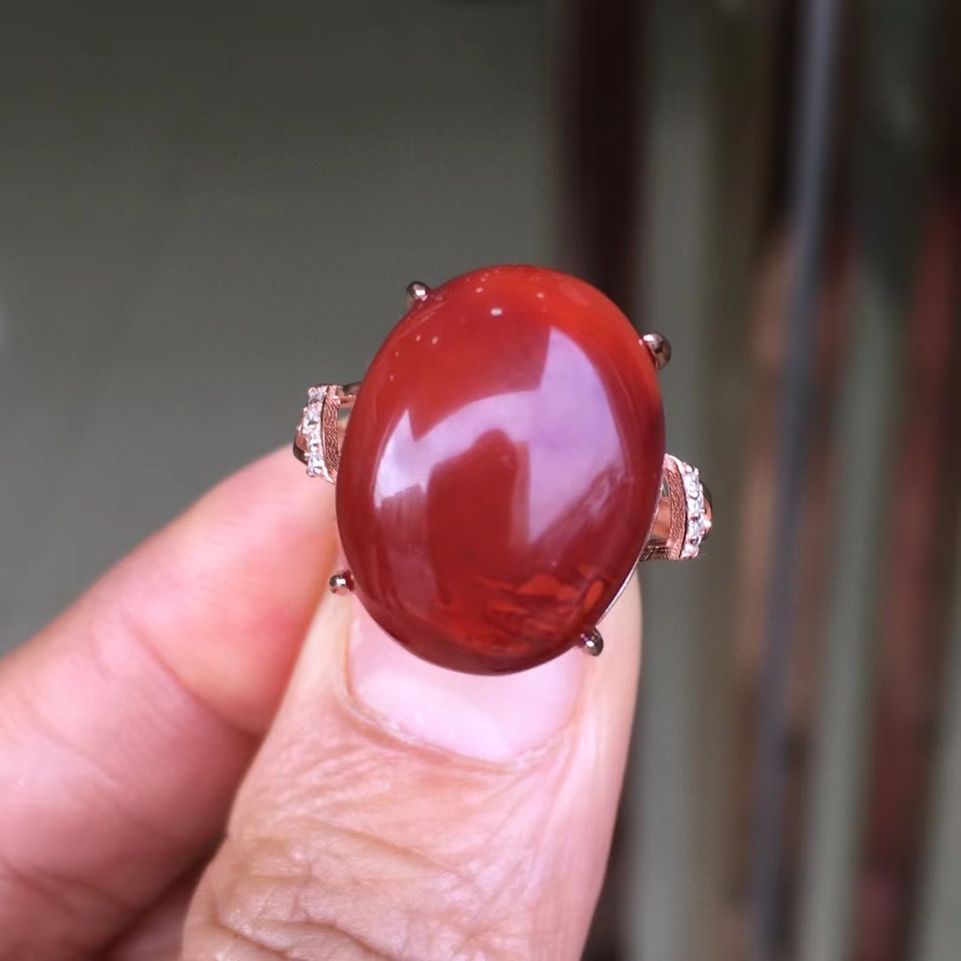 精品瓦西南红牛血红女款戒指满色满肉无杂裂s925银镶嵌活口手饰品