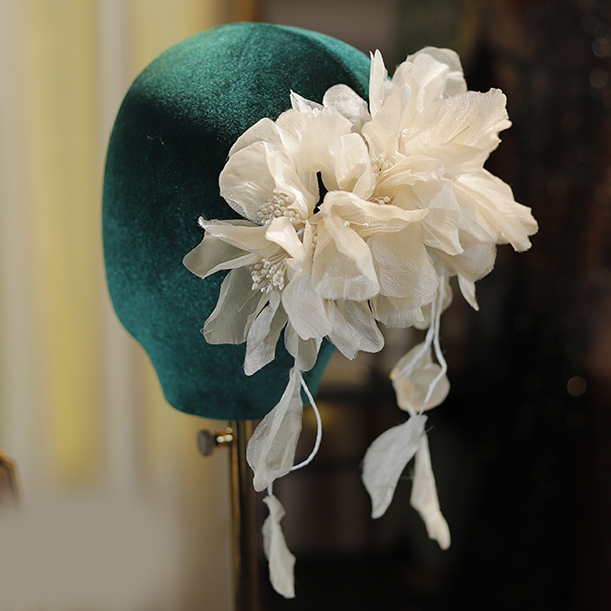 作网红超仙高级感手工纱花朵新娘盘发头花气质森系花环发光头饰鹿角