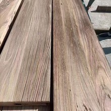 老榆木门板条多种规格旧木风化板吧台装饰板耐腐蚀木条门板材