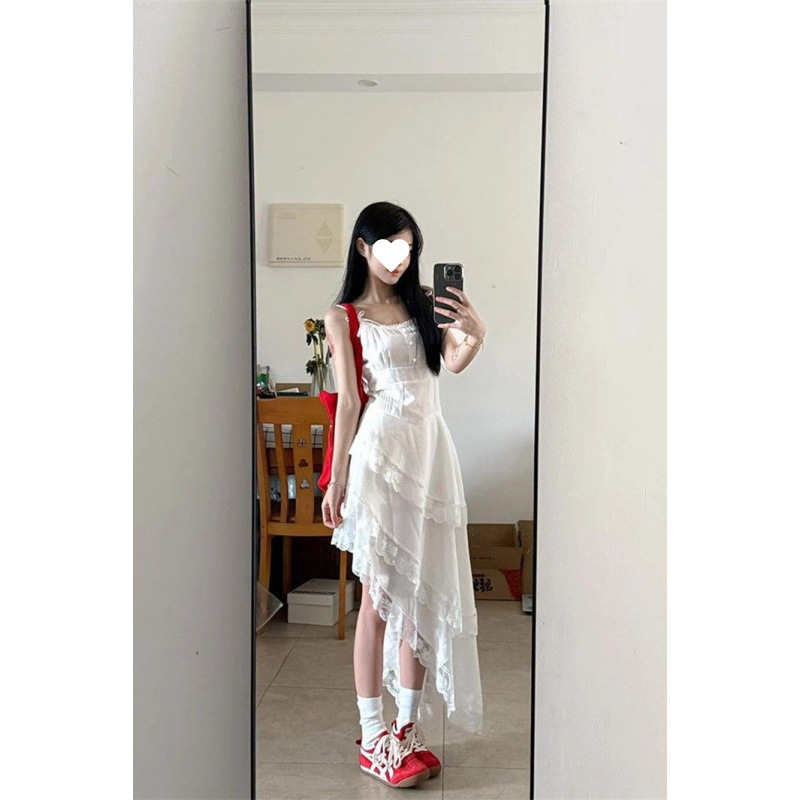 BGMG韩系度假风白色蕾丝拼接吊带连衣裙女2025夏季款不规则蛋糕裙